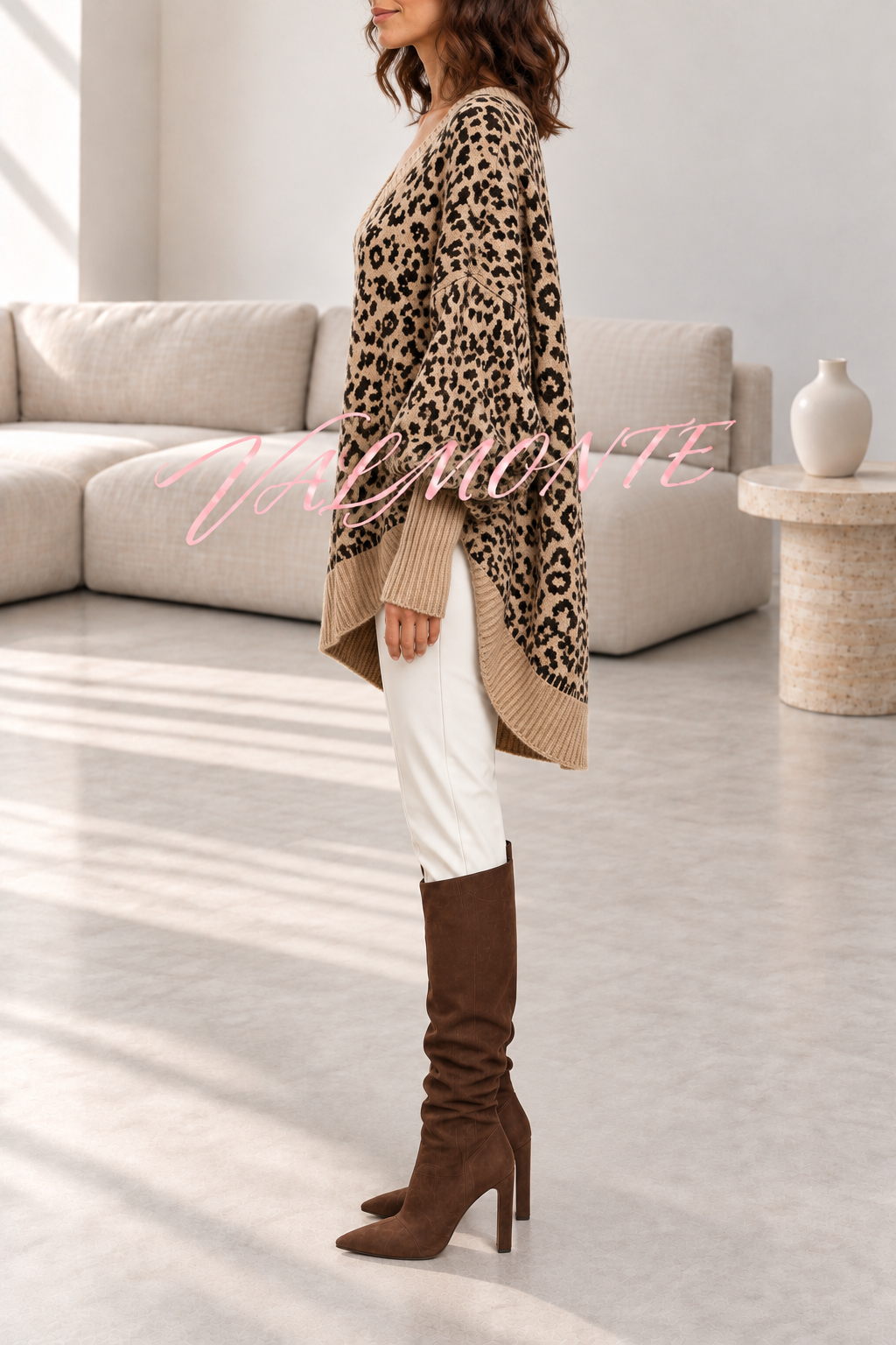 Jersey holgado de leopardo con cuello en V y mangas de murciélago