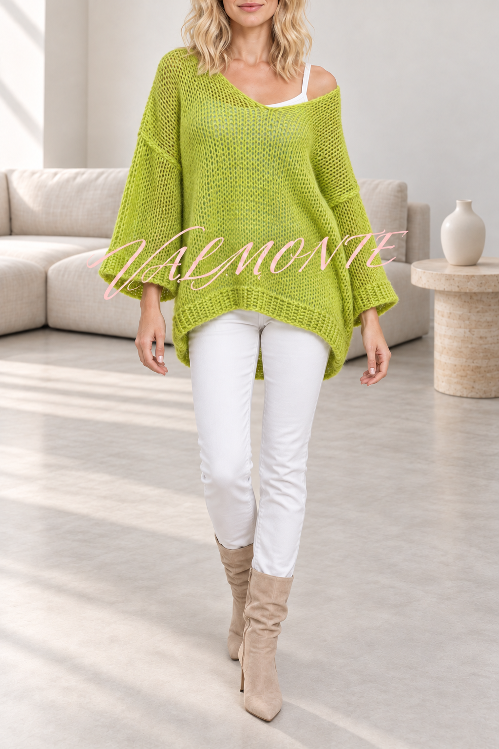 Jersey informal de punto, de color liso y con cuello en V holgado