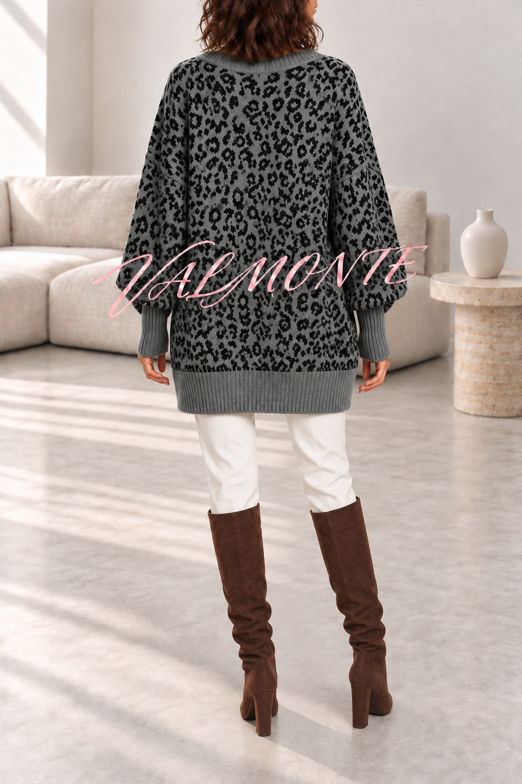 Jersey holgado de leopardo con cuello en V y mangas de murciélago