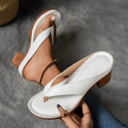Malta - Sandalias: elegancia y comodidad