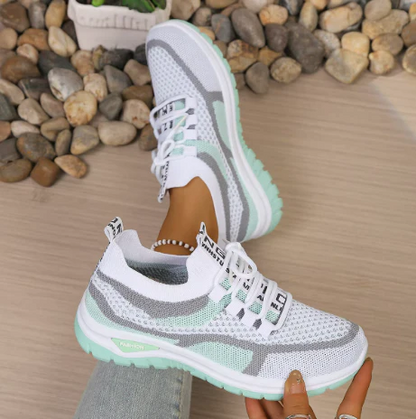 Zapatillas deportivas ligeras y cómodas