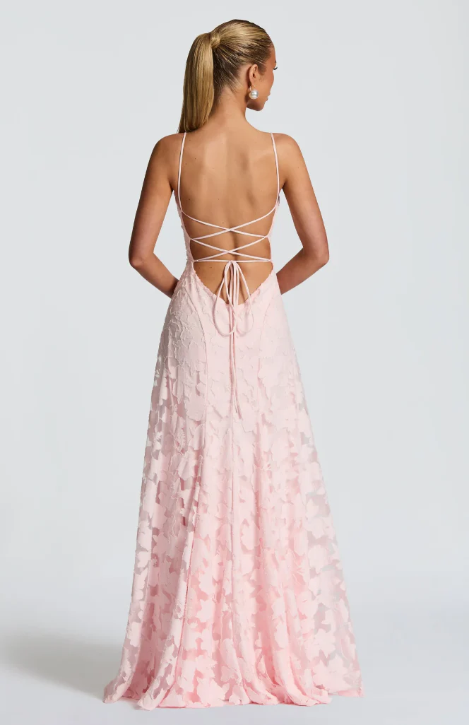 Sofía - Elegante vestido largo de encaje