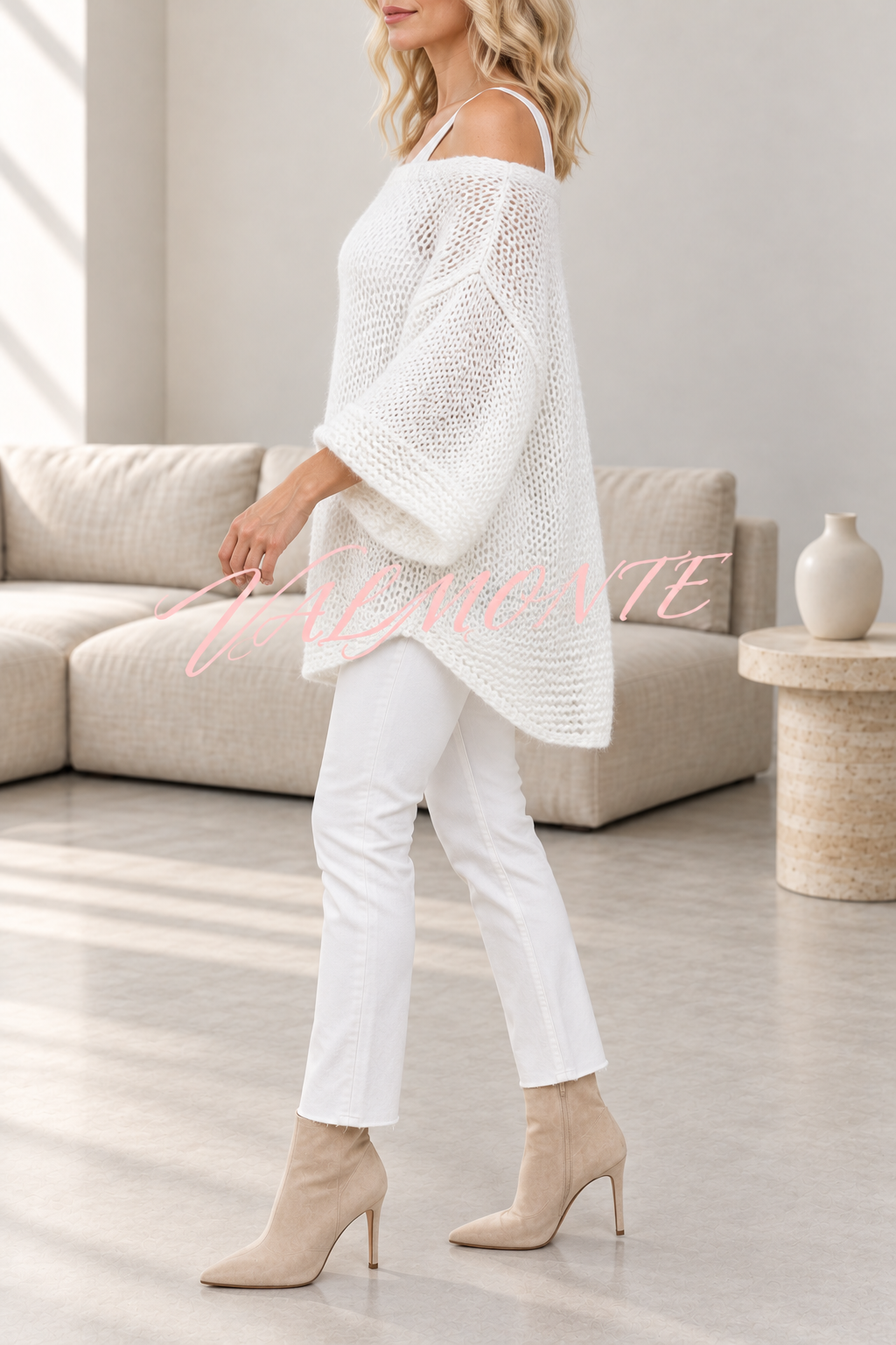 Jersey informal de punto, de color liso y con cuello en V holgado