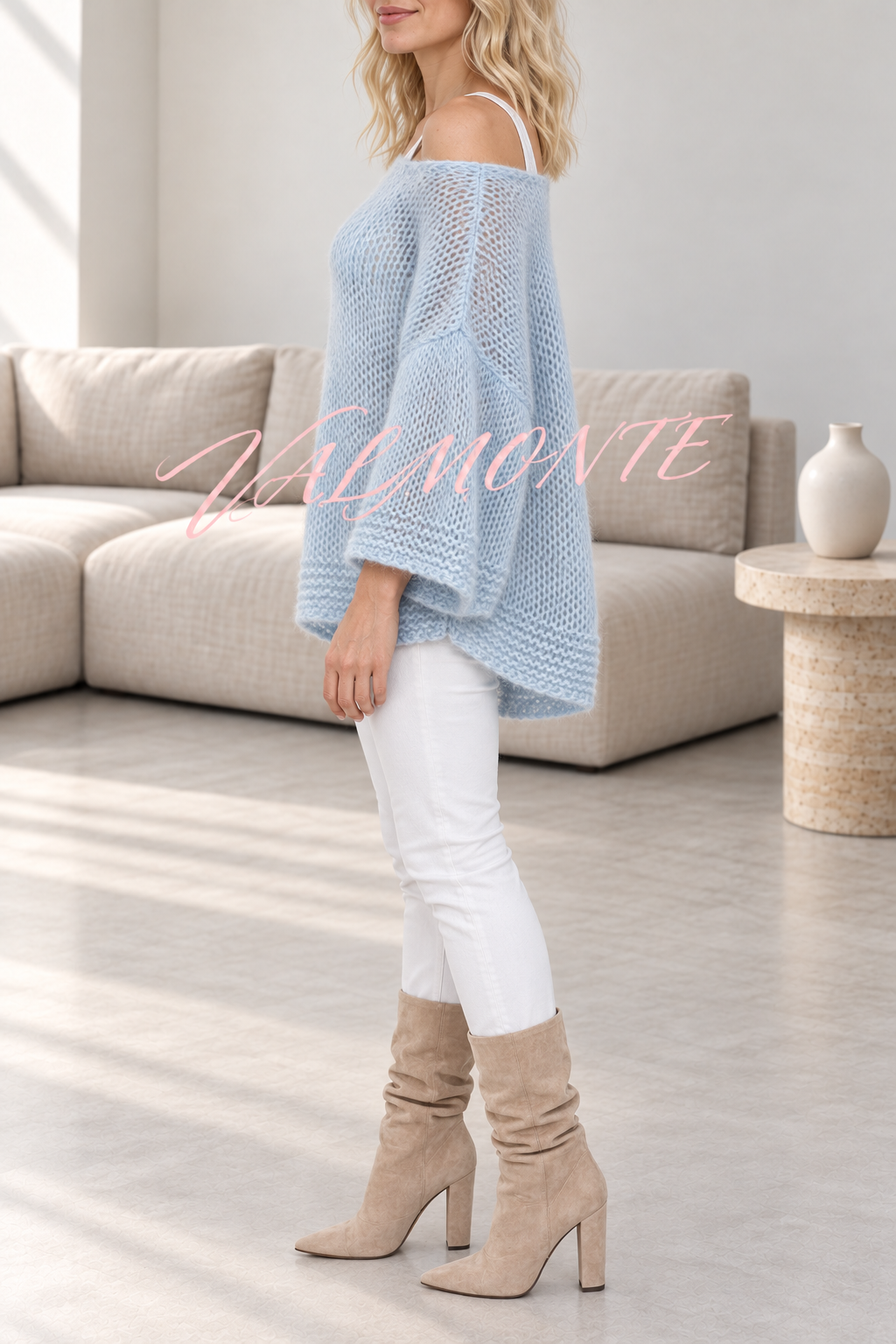 Jersey informal de punto, de color liso y con cuello en V holgado