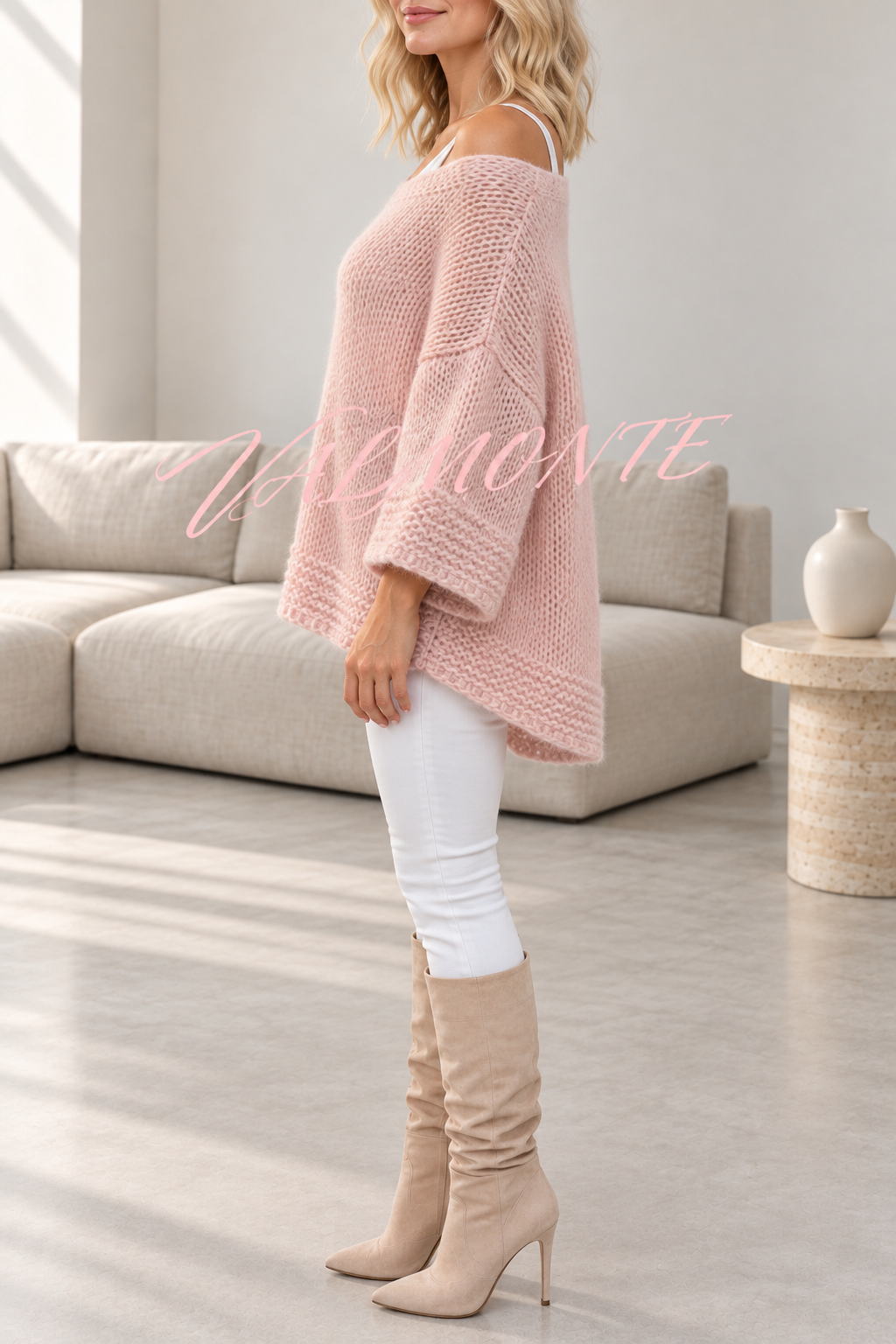 Jersey informal de punto, de color liso y con cuello en V holgado