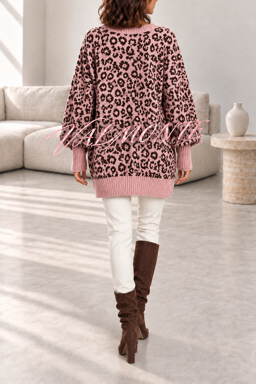 Jersey holgado de leopardo con cuello en V y mangas de murciélago