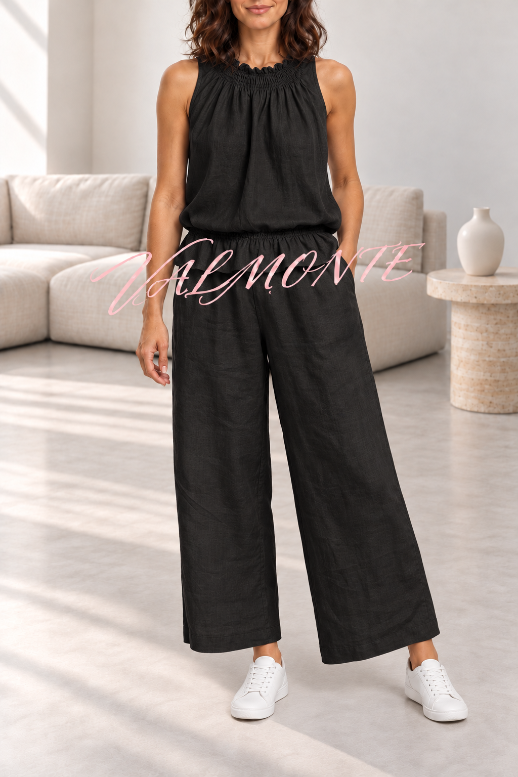 VALMONTE — Conjunto de mezcla de lino con top de volantes y pantalón ancho — negro — vista frontal